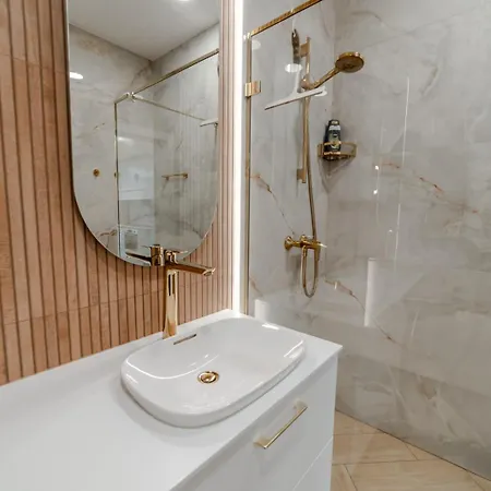 Premium Shellter - Day Apartamento